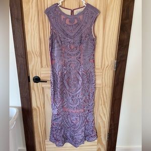 Purple sleeveless gown